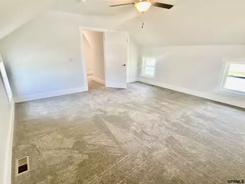Bedroom - 340 S Jefferson St, Bruning, NE 68322 photo 8 of 9