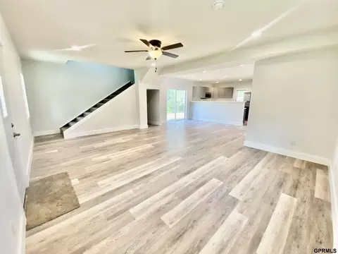 Living - 340 S Jefferson St, Bruning, NE 68322 photo 3 of 4