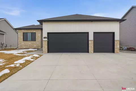 11710 N 142 St, Waverly, NE 68462