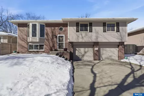5343 S 78th St, Lincoln, NE 68516