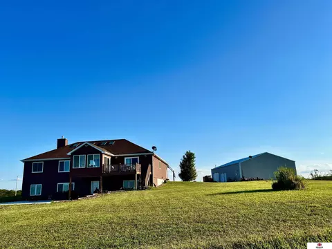 61032 732nd Rd, Sterling, NE 68443