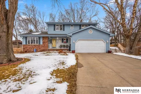 15017 Karen Cir, Omaha, NE 68137