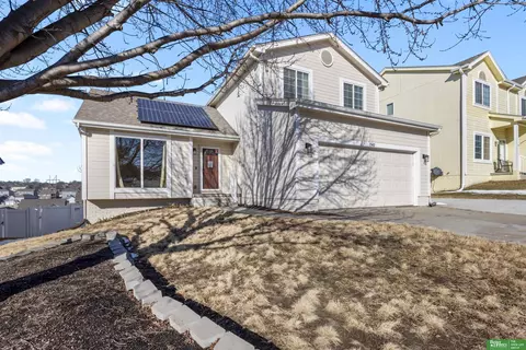 7342 S 183rd St, Omaha, NE 68136