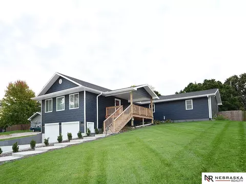 111 E 12th Corso Corso, Nebraska City, NE 68410