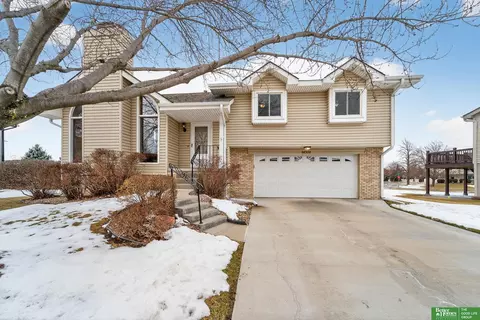 14508 I Cir, Omaha, NE 68137