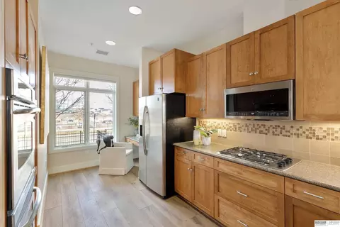 723 Riverfront Dr, Omaha, NE 68102 photo 11
