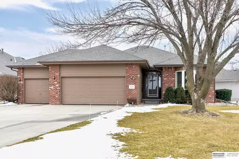 13495 Fowler Ave, Omaha, NE 68164