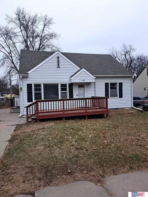 6018 Baldwin Ave, Lincoln, NE 68507