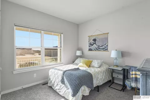 1090 Hazel Ln, Springfield, NE 68059 photo 5