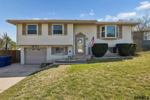 13107 Josephine St, Omaha, NE 68138