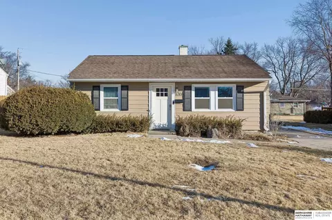 6306 Spaulding St, Omaha, NE 68104