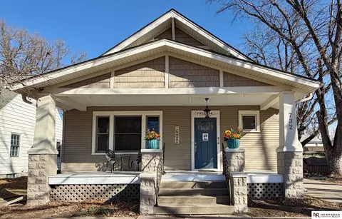 732 E 6th St, Fremont, NE 68025