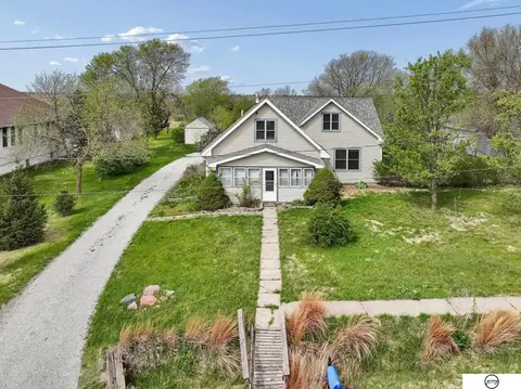 22305 S 96th St, Hickman, NE 68372