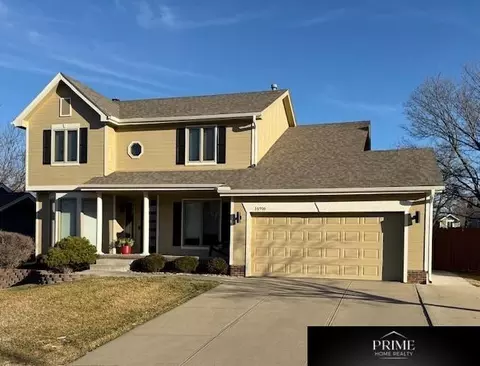 16916 Karen St, Omaha, NE 68135