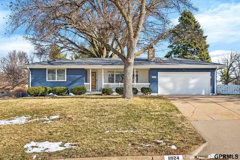 11024 Fowler Ave, Omaha, NE 68164