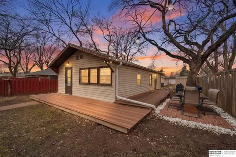 6214 Seward Ave, Lincoln, NE 68507