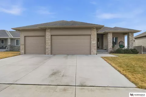 1717 W Big Sky Rd, Lincoln, NE 68521