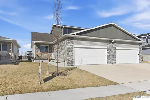 3563 Little Bluestem Rd, Fremont, NE 68025