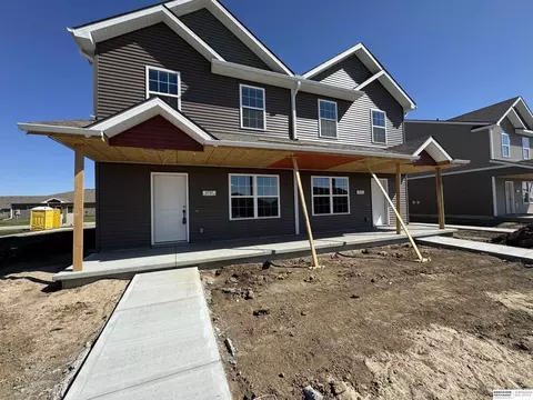 4747 E 21st St, Fremont, NE 68025