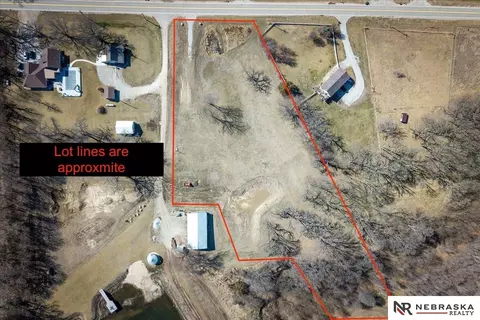 17811 18th St, Plattsmouth, NE 68048