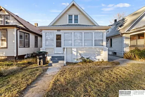 1616 Lake St, Omaha, NE 68110