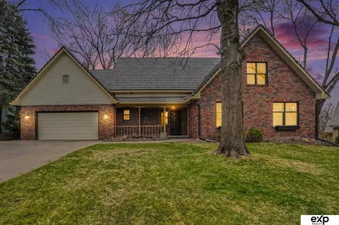 1319 N 131 Cir, Omaha, NE 68154