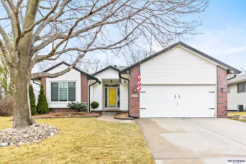 6529 N 105 Ave, Omaha, NE 68122
