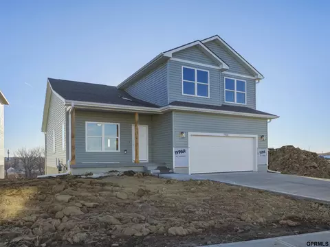 7934 N 93 St, Omaha, NE 68122