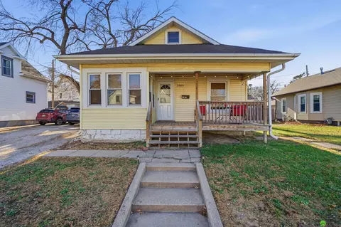3045 Vine St, Lincoln, NE 68503