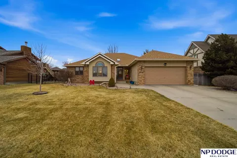 2428 Estes Ln, Fremont, NE 68025