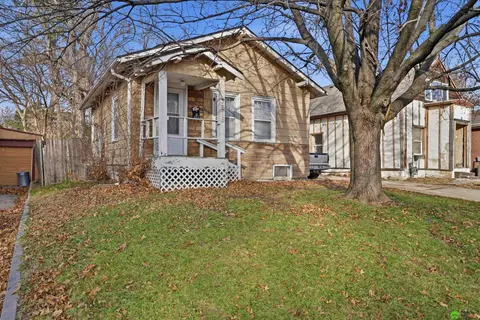 3616 B St, Lincoln, NE 68510