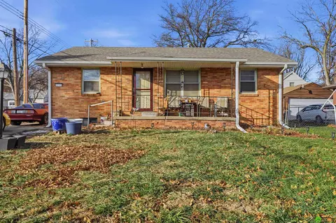 3733 N 66th St, Lincoln, NE 68507