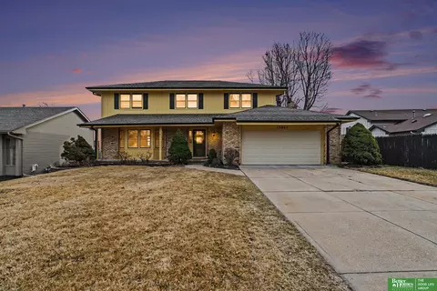 13007 S 29 Ave, Bellevue, NE 68123