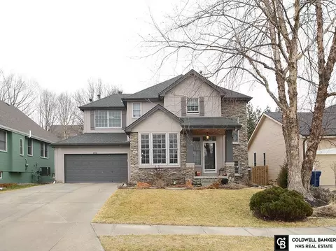 9701 S 28th Ave, Bellevue, NE 68123