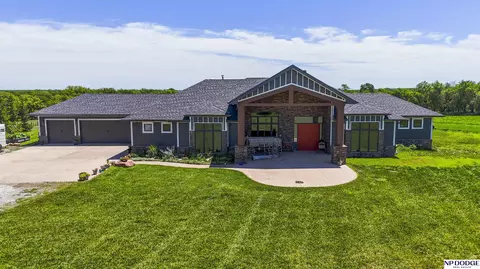 1179 S 56th Rd, Nebraska City, NE 68410