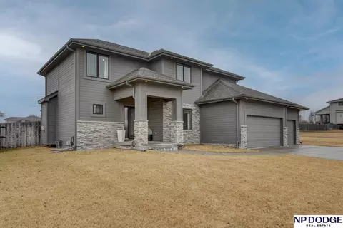 4110 N 191 St, Elkhorn, NE 68022