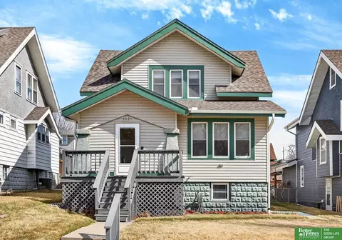 3021 S 34 St, Omaha, NE 68105