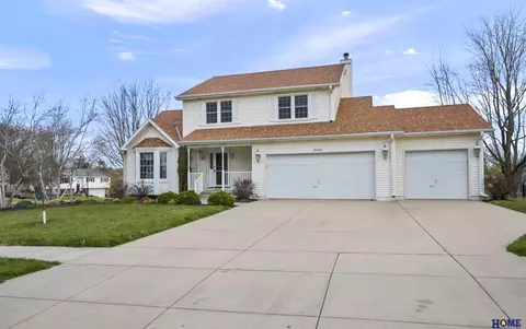 3022 Laredo Dr, Lincoln, NE 68516