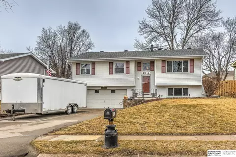 4612 N 130 Cir, Omaha, NE 68164
