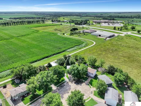 104 N 28th St, Beatrice, NE 68310 photo 29