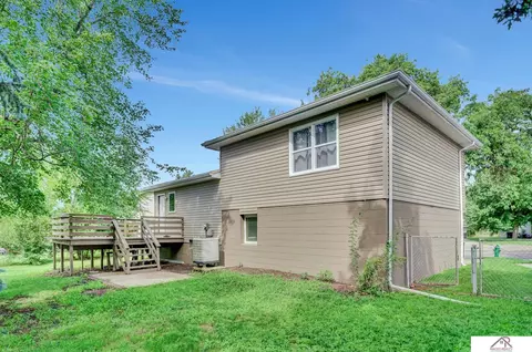 104 N 28th St, Beatrice, NE 68310 photo 7