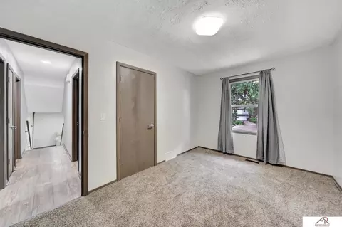 104 N 28th St, Beatrice, NE 68310 photo 20