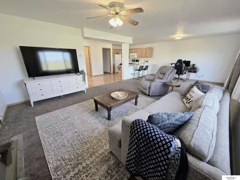 7331 Whitewater Ln, Lincoln, NE 68521