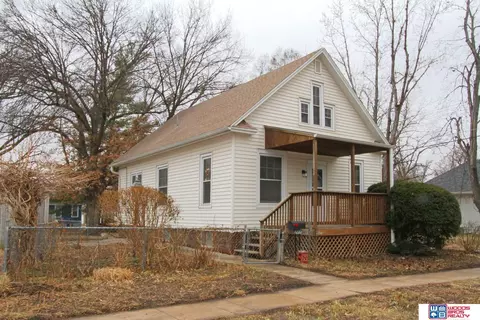1233 Stillwater Ave, Lincoln, NE 68502