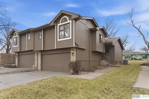 3508 N 104th Ave, Omaha, NE 68134