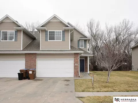 1838 N Gate Rd, Lincoln, NE 68521