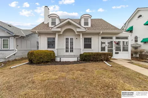 5014 Nicholas St, Omaha, NE 68132