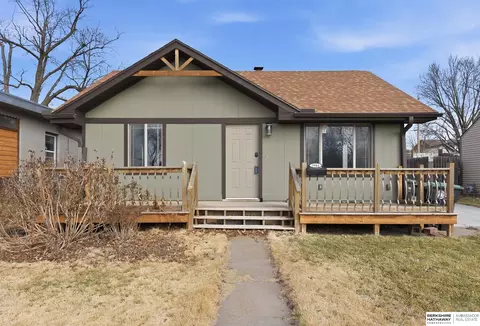 3944 Y St, Omaha, NE 68107