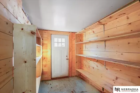 Entry Way - 1023 Elk St, Beatrice, NE 68310 photo 3 of 3