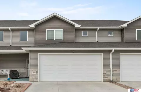 2606 W B St, Lincoln, NE 68522